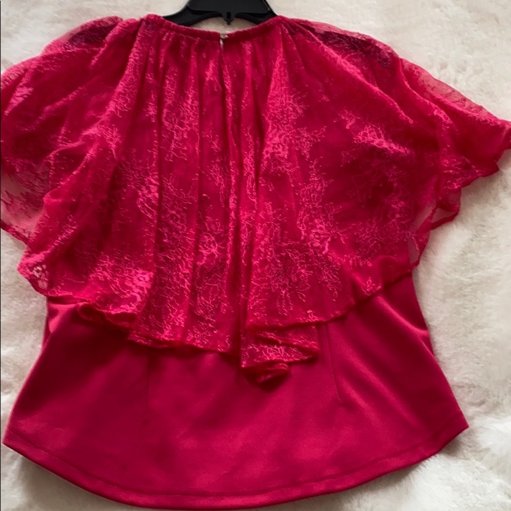 New with tags stunning top